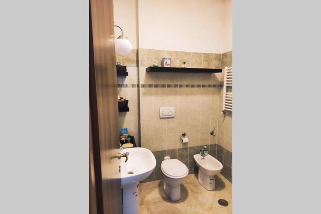 Large House 3 Floors City 'N Sea Vitinia ภายนอก รูปภาพ